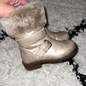 Baby/Toddler boots size 7 used good condition